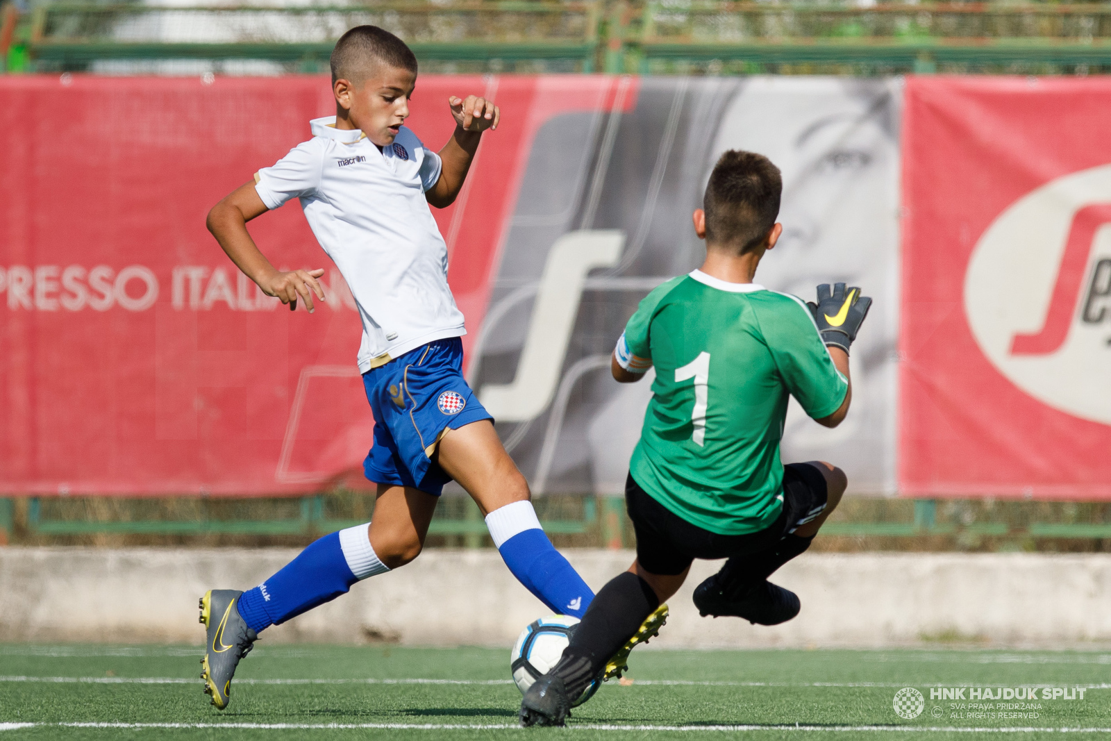 Juniori II i ml. pioniri: Hajduk - Junak