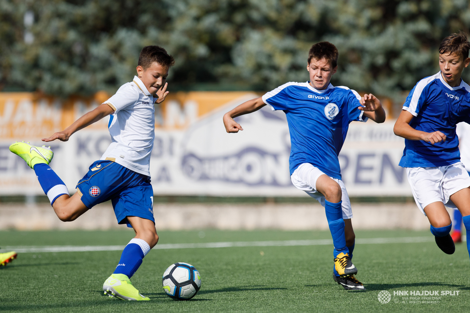 Juniori II i ml. pioniri: Hajduk - Junak