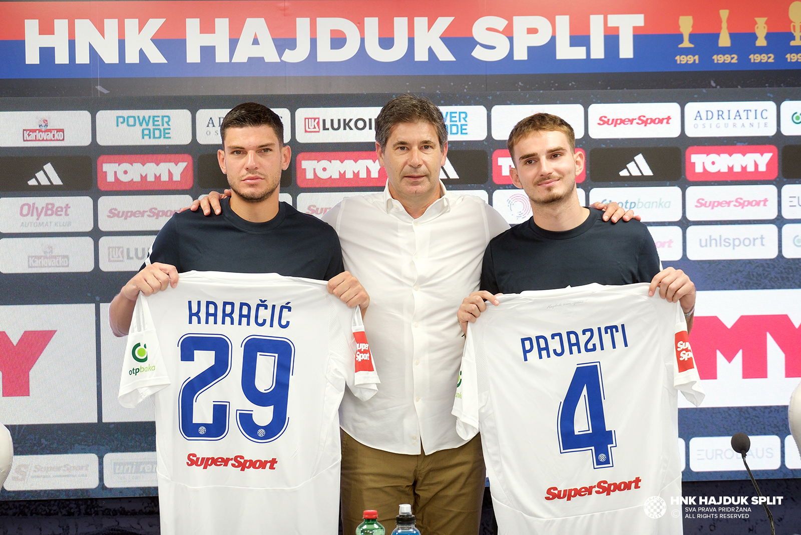 Predstavljanje Pajazitija i Karačića