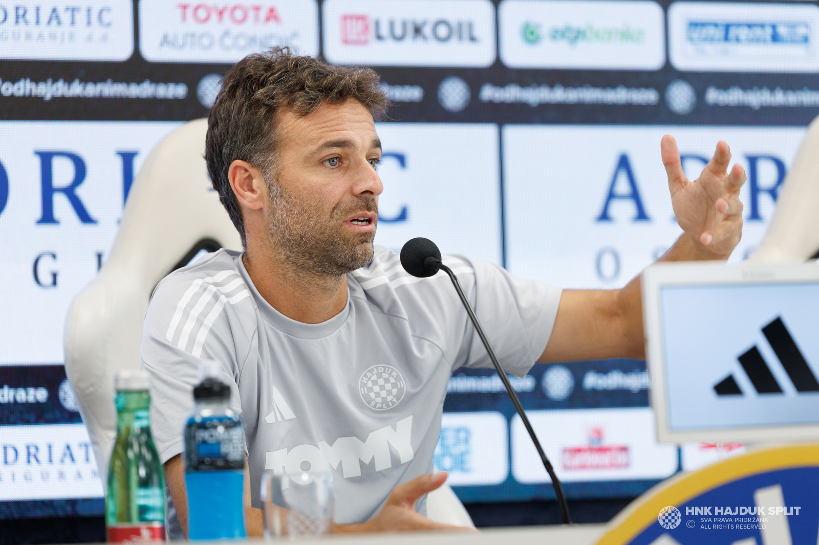 Trener Garcia i Šimun Hrgović uoči prve utakmice s Dinamo Cityjem