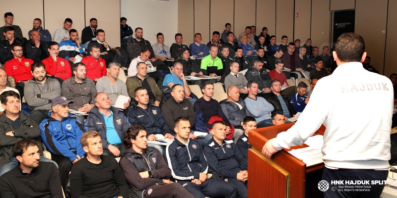 Kresimir Gojun held a lecture to coaches from 39 clubs